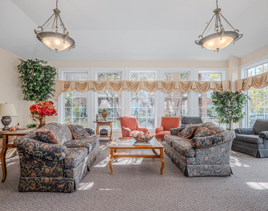 801 N Mclean Boulevard - Photo Thumbnail 21