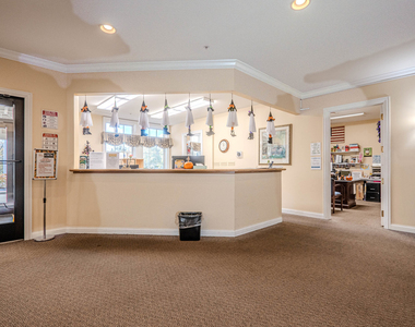 801 N Mclean Boulevard - Photo Thumbnail 32