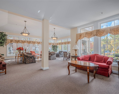 801 N Mclean Boulevard - Photo Thumbnail 22