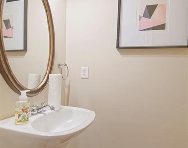2665 Rivers Edge Drive Ne - Photo Thumbnail 8