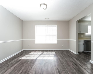 2575 Captains Row - Photo Thumbnail 7