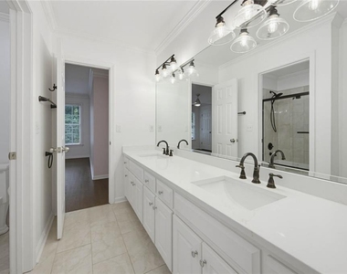 735 Westwind Lane - Photo Thumbnail 23