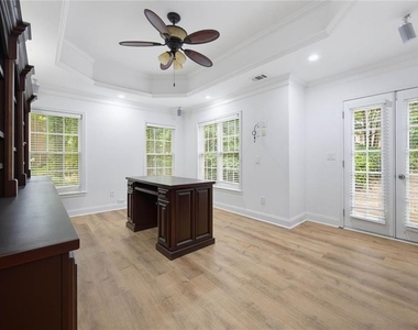 735 Westwind Lane - Photo Thumbnail 31