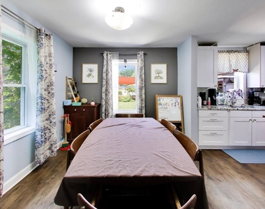 8326 Kostner Avenue - Photo Thumbnail 4