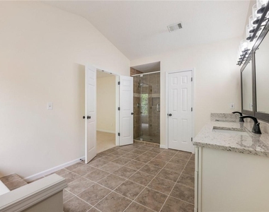 10100 Barston Court - Photo Thumbnail 19