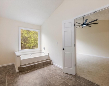 10100 Barston Court - Photo Thumbnail 18