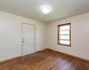 618 N Oplaine Road - Photo Thumbnail 13