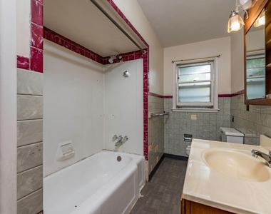 618 N Oplaine Road - Photo Thumbnail 14