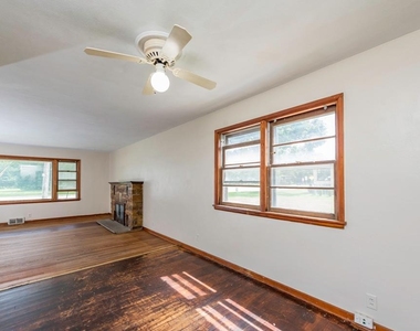 618 N Oplaine Road - Photo Thumbnail 7
