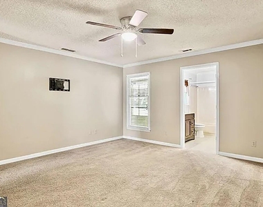 1140 Magnolia Way Se - Photo Thumbnail 10