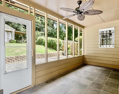 1140 Magnolia Way Se - Photo Thumbnail 19