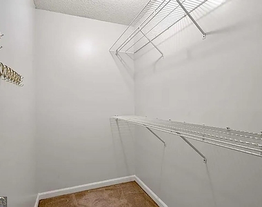 1140 Magnolia Way Se - Photo Thumbnail 12