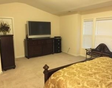 1695 Winshire Cove - Photo Thumbnail 7