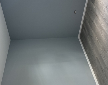 1202 S Fulton Avenue - Photo Thumbnail 5