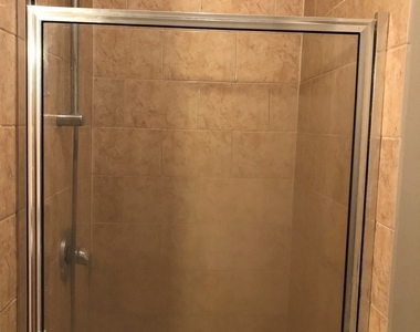 2215 W Monroe Street - Photo Thumbnail 12