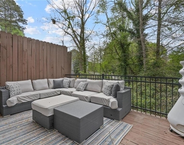 1534 Donaldson Park Drive Ne - Photo Thumbnail 30