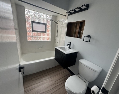 3537 Harlem Avenue - Photo Thumbnail 10
