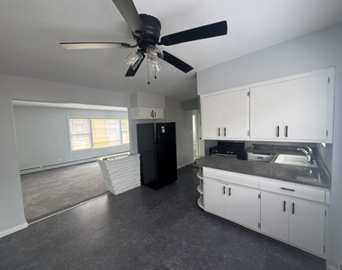 3537 Harlem Avenue - Photo Thumbnail 6