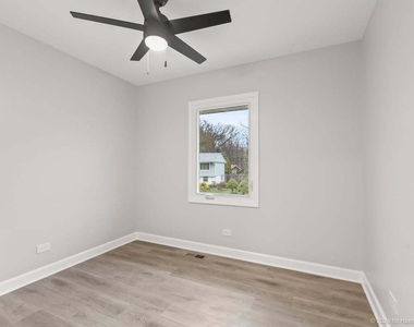 741 Yates Avenue - Photo Thumbnail 7