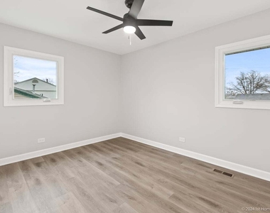 741 Yates Avenue - Photo Thumbnail 6