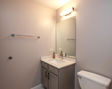 41 E 8th Street - Photo Thumbnail 17