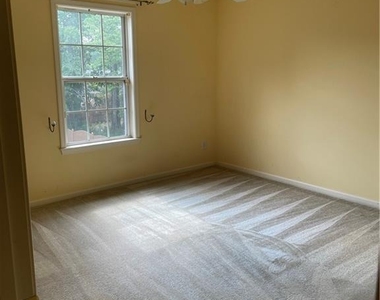 1594 Hampton Hollow Trail - Photo Thumbnail 11