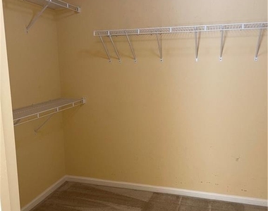 1594 Hampton Hollow Trail - Photo Thumbnail 8