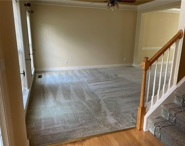 1594 Hampton Hollow Trail - Photo Thumbnail 4