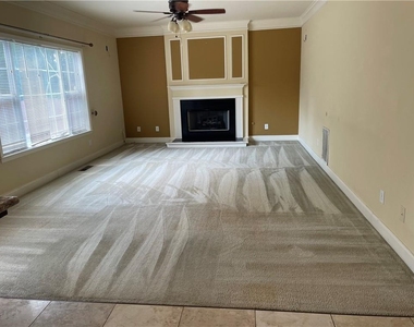 1594 Hampton Hollow Trail - Photo Thumbnail 1