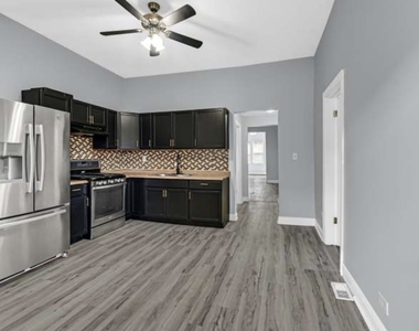 7349 S Evans Avenue - Photo Thumbnail 9
