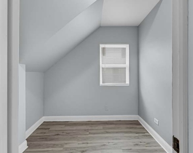 7349 S Evans Avenue - Photo Thumbnail 8