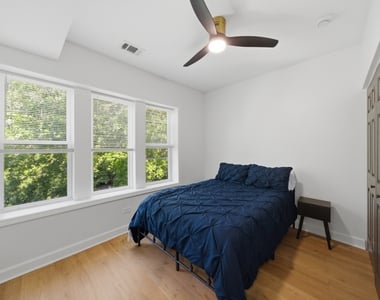 7435 S Euclid Avenue - Photo Thumbnail 19