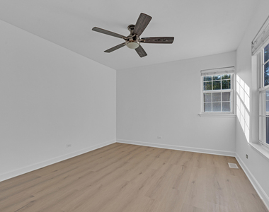 1239 S Wellington Court - Photo Thumbnail 18