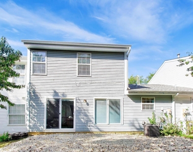 505 Newbury Drive - Photo Thumbnail 26