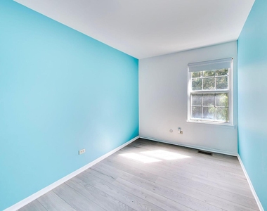 505 Newbury Drive - Photo Thumbnail 21