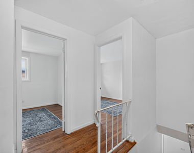 210 Linn Court - Photo Thumbnail 11
