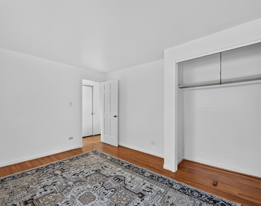 210 Linn Court - Photo Thumbnail 14