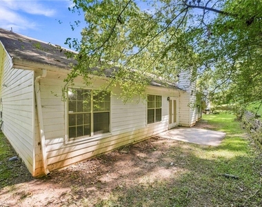 3061 Herscu Way - Photo Thumbnail 13