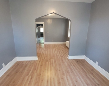 1323 S 51st Court - Photo Thumbnail 1
