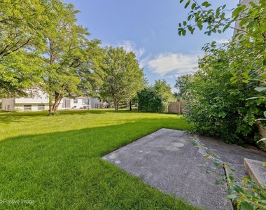 601 Willington Drive - Photo Thumbnail 13