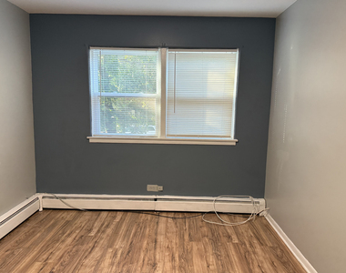 1727 W North Shore Avenue - Photo Thumbnail 3