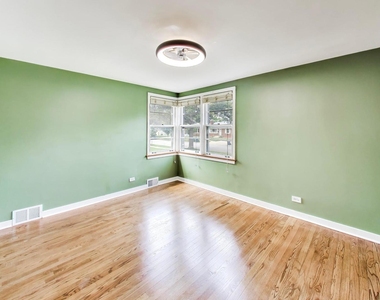 679 S Spring Road - Photo Thumbnail 9