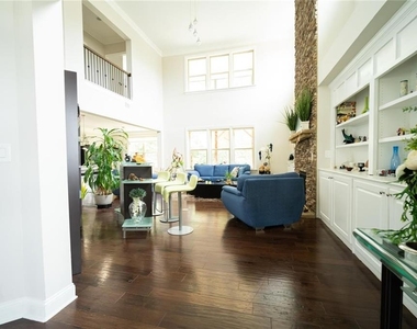 1451 Torrington Drive - Photo Thumbnail 42