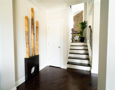 1451 Torrington Drive - Photo Thumbnail 44