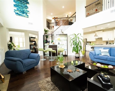 1451 Torrington Drive - Photo Thumbnail 39