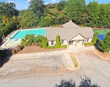 1451 Torrington Drive - Photo Thumbnail 48