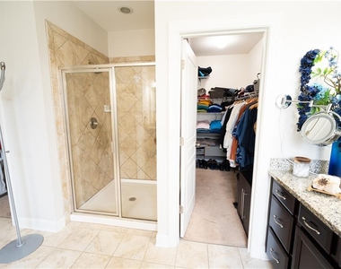 1451 Torrington Drive - Photo Thumbnail 23