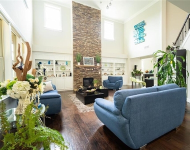 1451 Torrington Drive - Photo Thumbnail 40