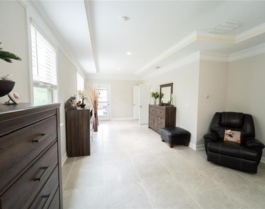 1451 Torrington Drive - Photo Thumbnail 19