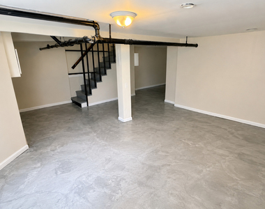 7015 S Peoria Avenue - Photo Thumbnail 6